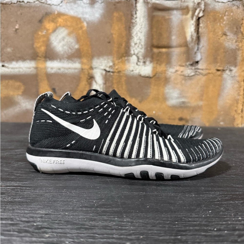 Nike Free Transform Flyknit Black White (Women's) 833410-010 Size 6